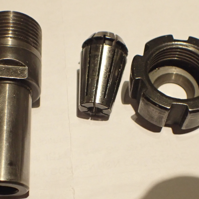 Collet chucks E 16  with cylindrical .