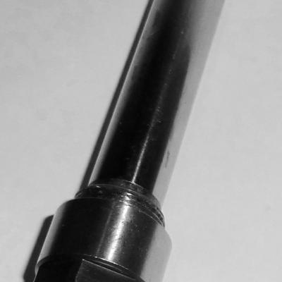 Mandrin porte  pinceF8  attachement 13 mm/L