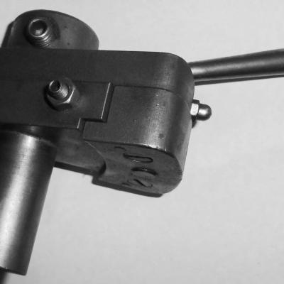 Swinging toolholder for internal recesse schaublin 102-59-120